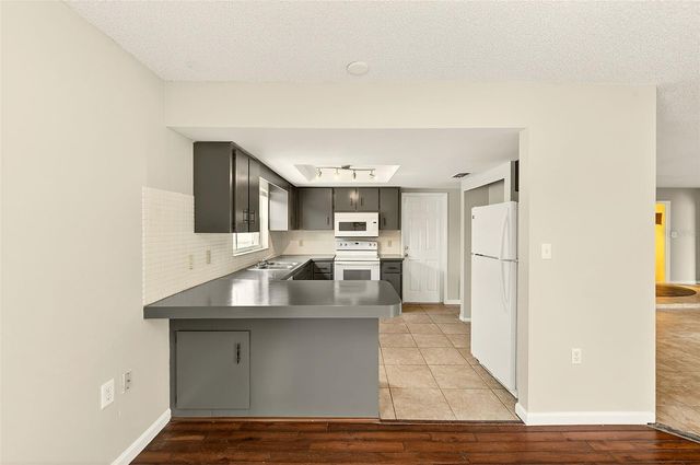 8206 DEDHAM DRIVE, Port Richey, FL 34668