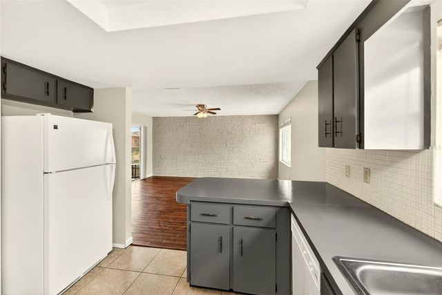 8206 DEDHAM DRIVE, Port Richey, FL 34668