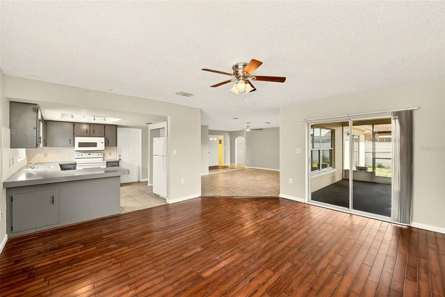 8206 DEDHAM DRIVE, Port Richey, FL 34668