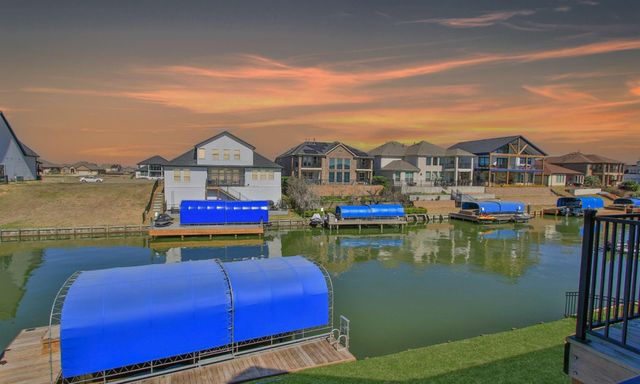 12582 St Ann Ct, Willis, TX 77318