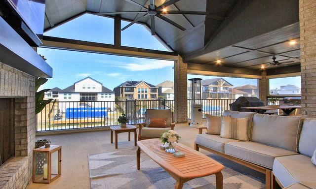 12582 St Ann Ct, Willis, TX 77318