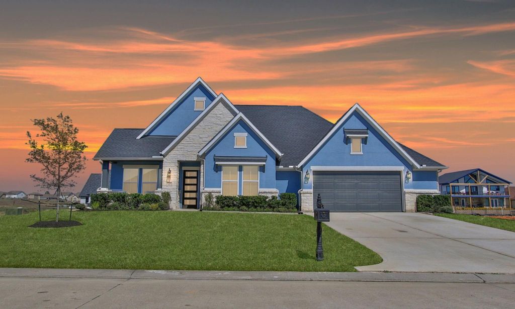 12582 St Ann Ct, Willis, TX 77318