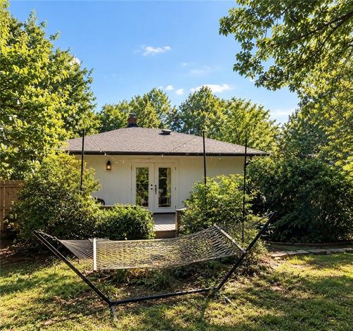 1005 Ridgecrest Drive SE, Smyrna, GA 30080