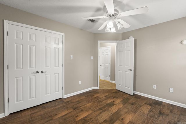 2205 Wilmington, Conway, AR 72034