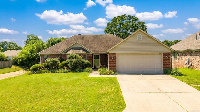 2205 Wilmington, Conway, AR 72034