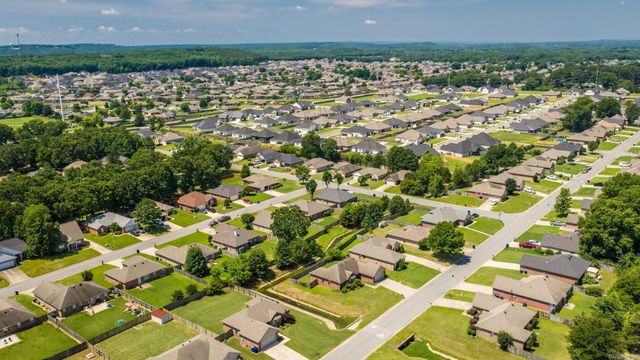 2205 Wilmington, Conway, AR 72034