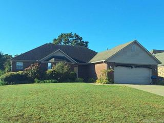2205 Wilmington, Conway, AR 72034