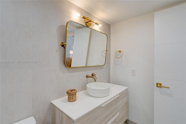 1370 S Ocean Blvd 1505, Pompano Beach, FL 33062