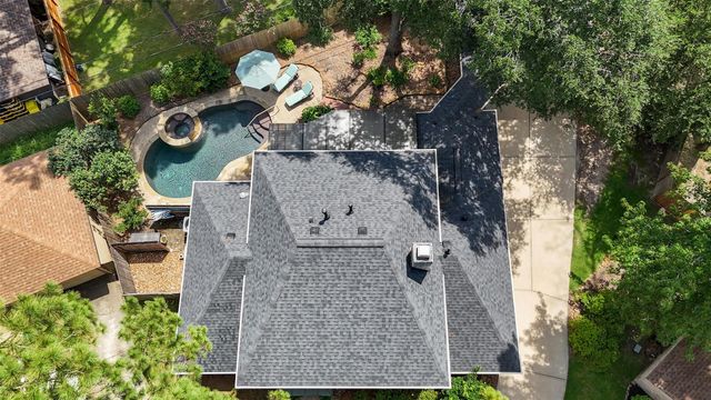 11731 Pebbleton Drive, Houston, TX 77070