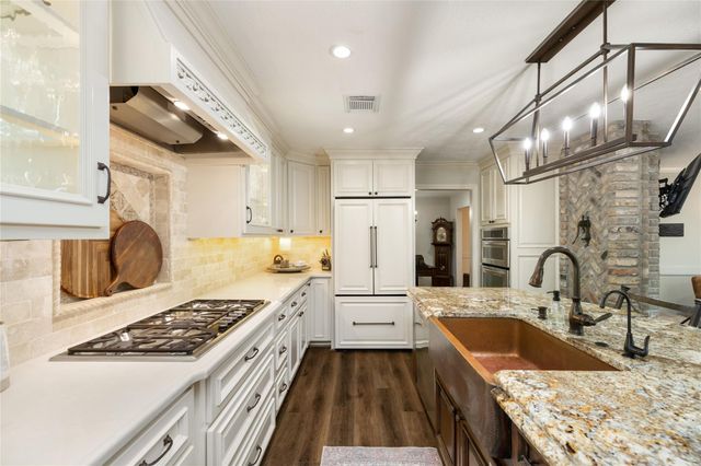 11731 Pebbleton Drive, Houston, TX 77070