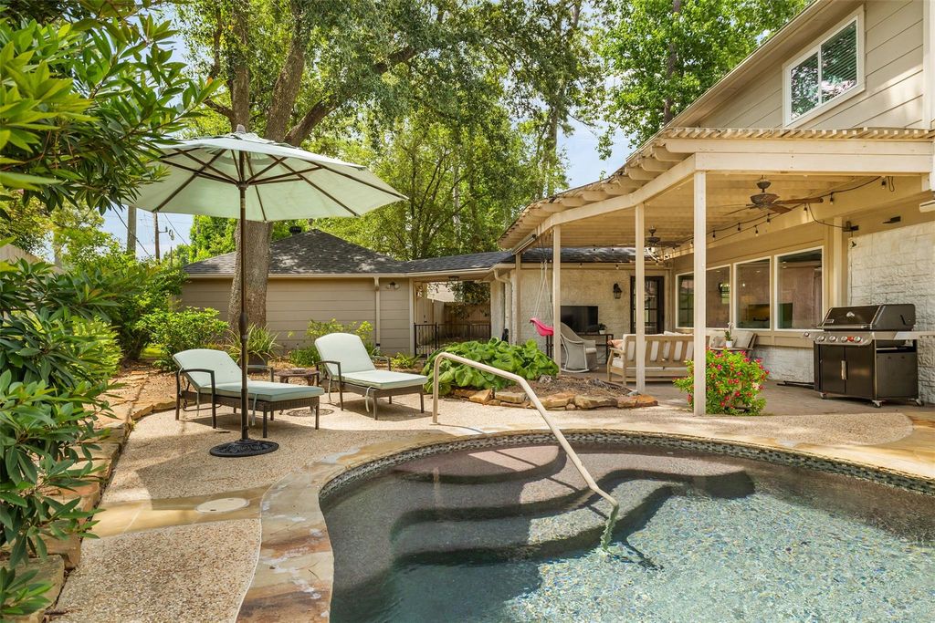 11731 Pebbleton Drive, Houston, TX 77070
