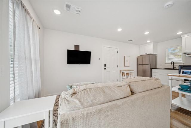 3609 NW Pioneer Street, Norman, OK 73072