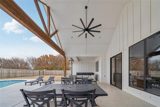 3609 NW Pioneer Street, Norman, OK 73072