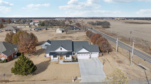 3609 NW Pioneer Street, Norman, OK 73072