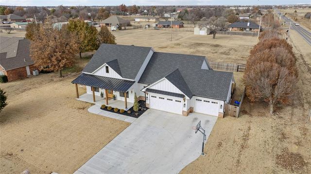 3609 NW Pioneer Street, Norman, OK 73072