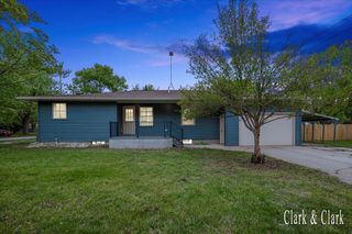6 N Park Street Ne, Cedar Springs City, MI 49319