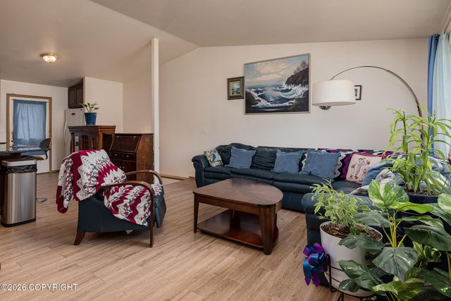 2730 W Telequana Drive, Wasilla, AK 99654