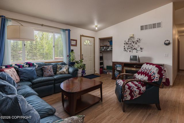 2730 W Telequana Drive, Wasilla, AK 99654