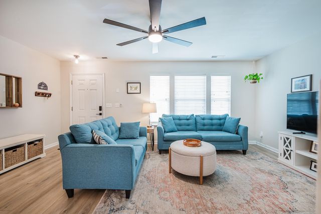 465 Doane Way, Wando, SC 29492