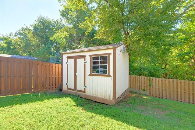 1600 Partridge RUN, Bentonville, AR 72713
