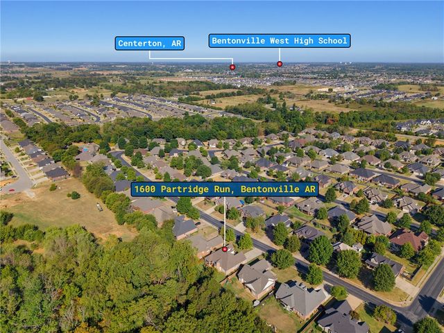 1600 Partridge RUN, Bentonville, AR 72713