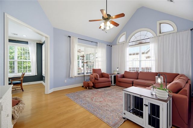 1600 Partridge RUN, Bentonville, AR 72713