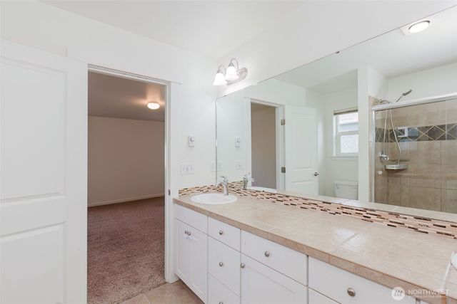 1025 12th Street, Bremerton, WA 98337