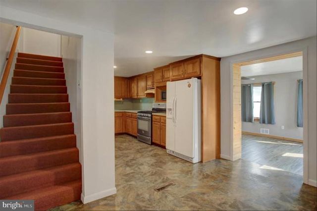 1611 PINE RD, Carlisle, PA 17015