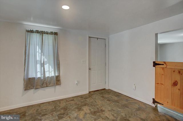 1611 PINE RD, Carlisle, PA 17015