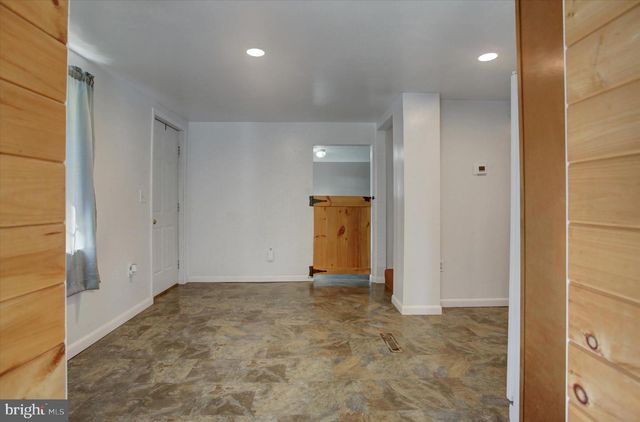 1611 PINE RD, Carlisle, PA 17015