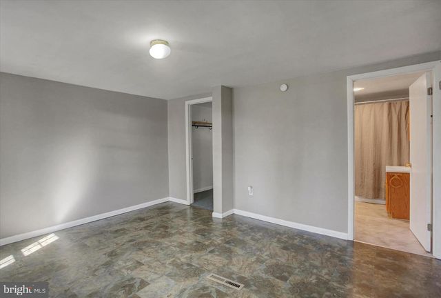 1611 PINE RD, Carlisle, PA 17015