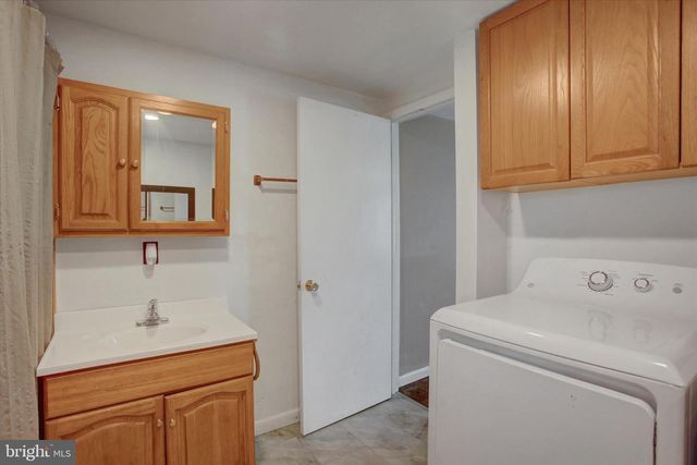 1611 PINE RD, Carlisle, PA 17015