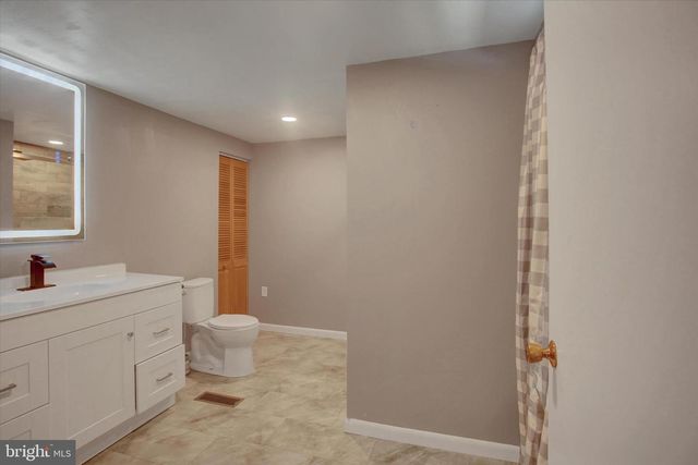 1611 PINE RD, Carlisle, PA 17015