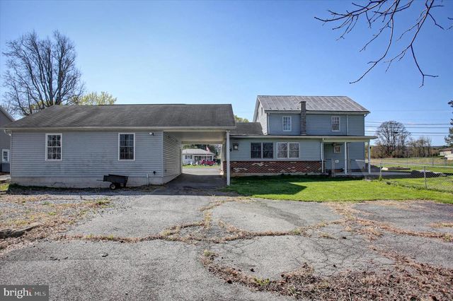 1611 PINE RD, Carlisle, PA 17015