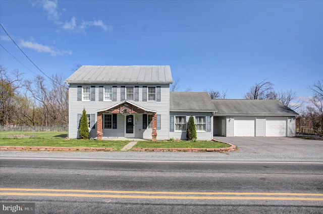 1611 PINE RD, Carlisle, PA 17015
