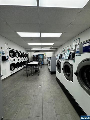 6050 Boulevard East 16J, West New York, NJ 07093