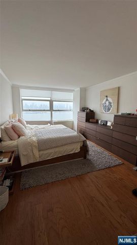 6050 Boulevard East 16J, West New York, NJ 07093