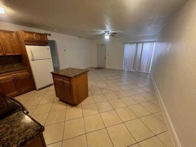 1755 Forest Hill Boulevard 17, Lake Clarke Shores, FL 33406