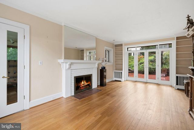 4335 CATHEDRAL AVE NW, Washington, DC 20016