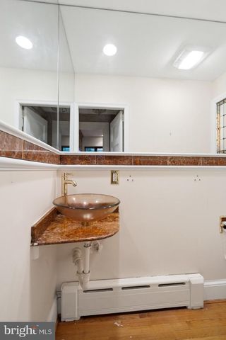 4335 CATHEDRAL AVE NW, Washington, DC 20016