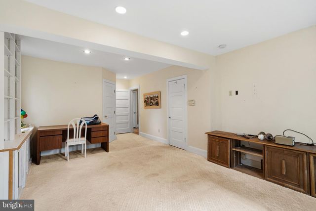 4335 CATHEDRAL AVE NW, Washington, DC 20016