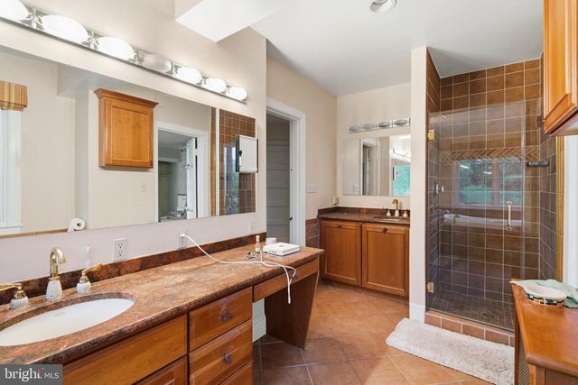 4335 CATHEDRAL AVE NW, Washington, DC 20016