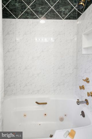 4335 CATHEDRAL AVE NW, Washington, DC 20016