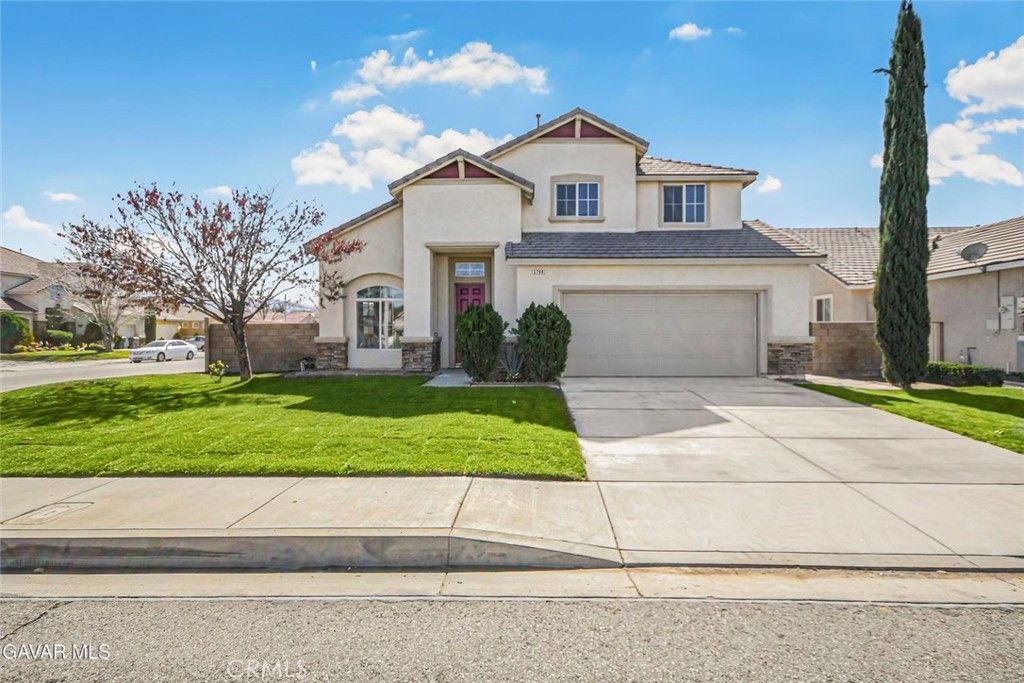 Image 1 of property listing at 5768 Monaco, Palmdale, CA 93552
