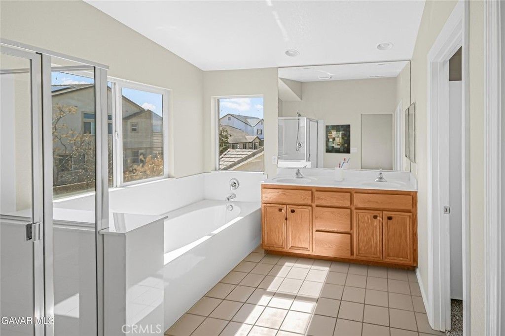 Image 37 of property listing at 5768 Monaco, Palmdale, CA 93552