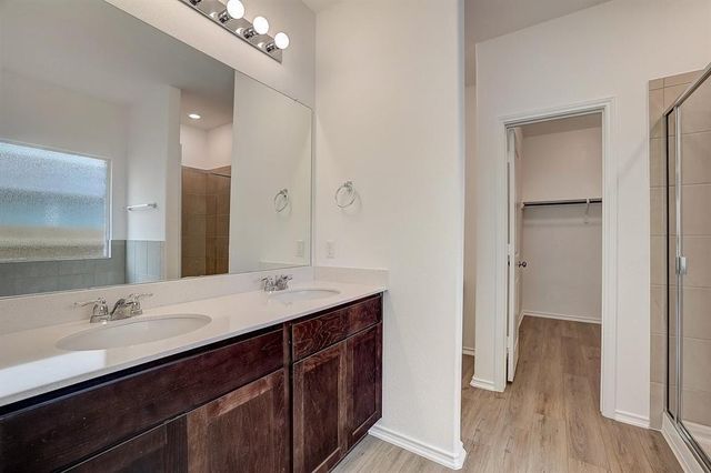 8008 Copper Prairie BND, Lago Vista, TX 78645