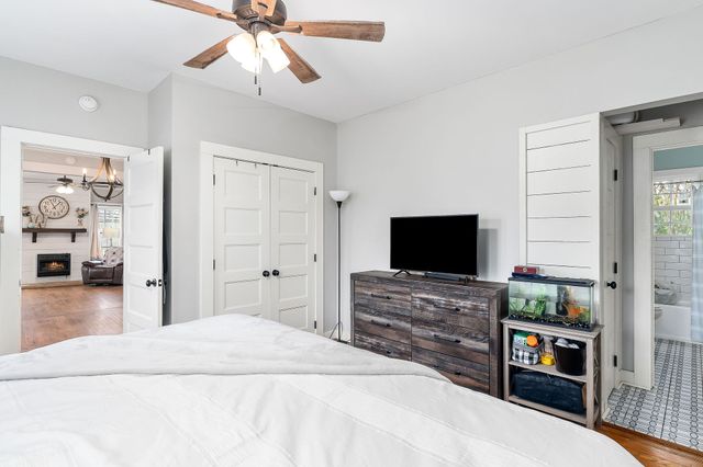 503 W 3rd St, Livingston, TN 38570