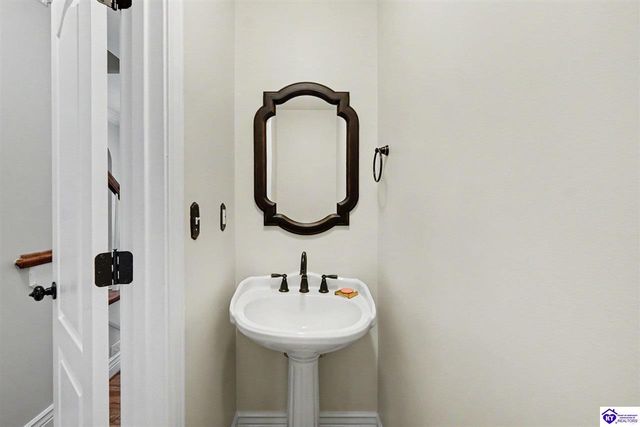 2609 Stonemill Drive, Elizabethtown, KY 42701