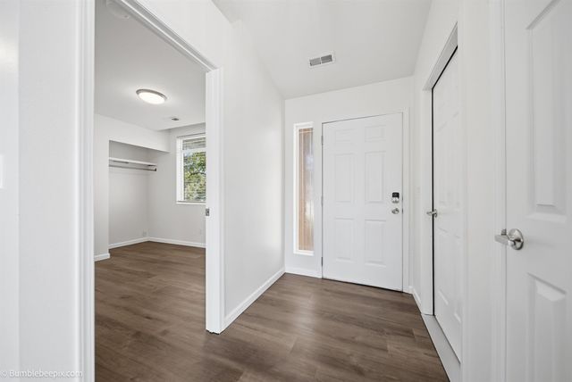 1620 N Rio Grande Ln, Greenacres, WA 99016