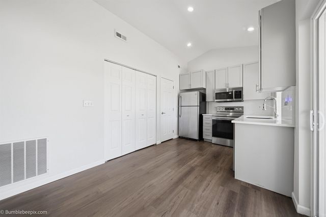 1620 N Rio Grande Ln, Greenacres, WA 99016